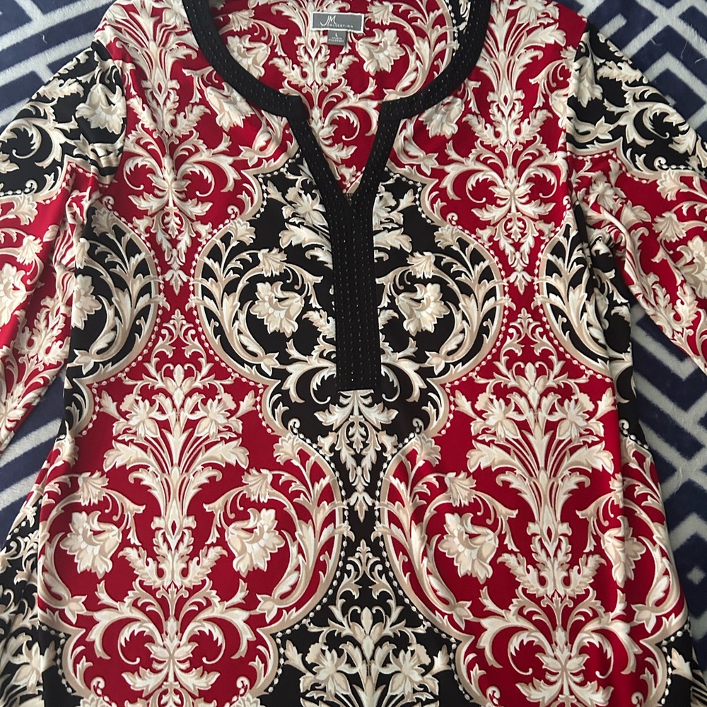 JM Collection Red and White Graphic Blouse with Mandarin Collar